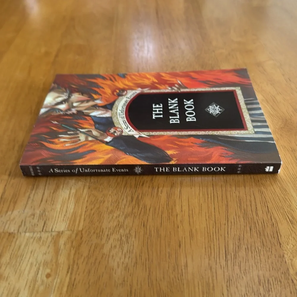 ✋New A Series of Unfortunate Events The Blank Book Paperback